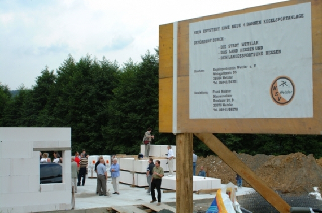 Bau_2002-08-08_001_Grundsteinlegung.jpg