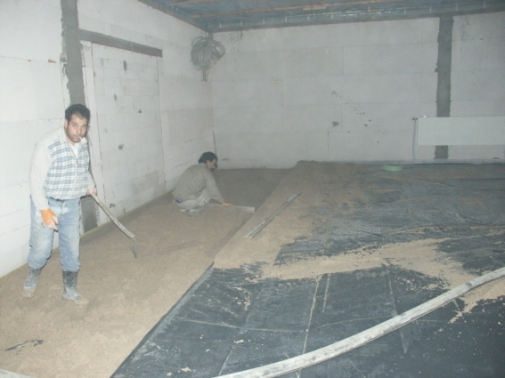 Bau_2003-02-24_002_Heizung-Estrich.jpg