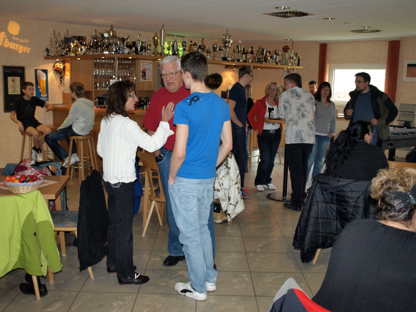 Ostereierkegeln 2013