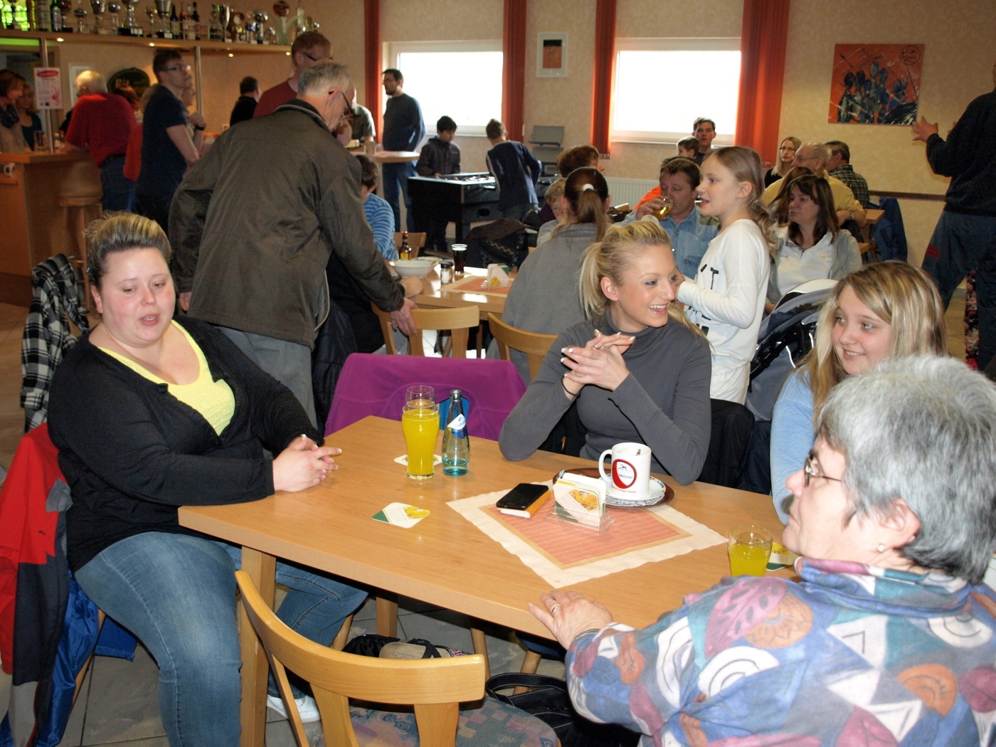 Ostereierkegeln 2013