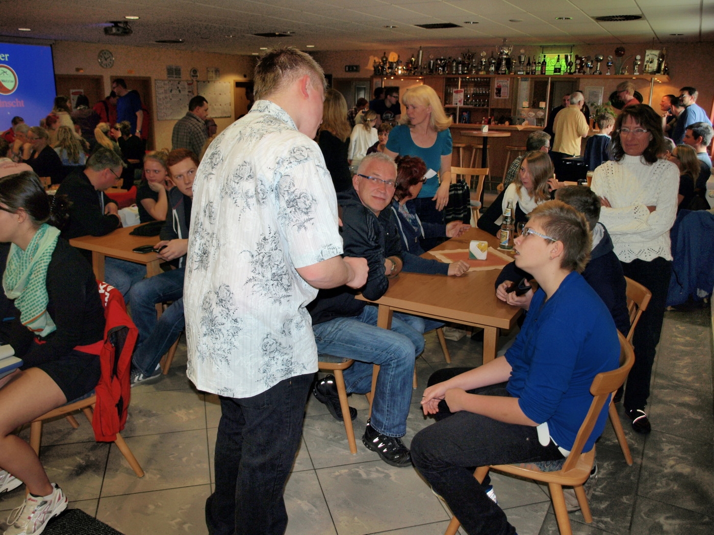 Ostereierkegeln 2013