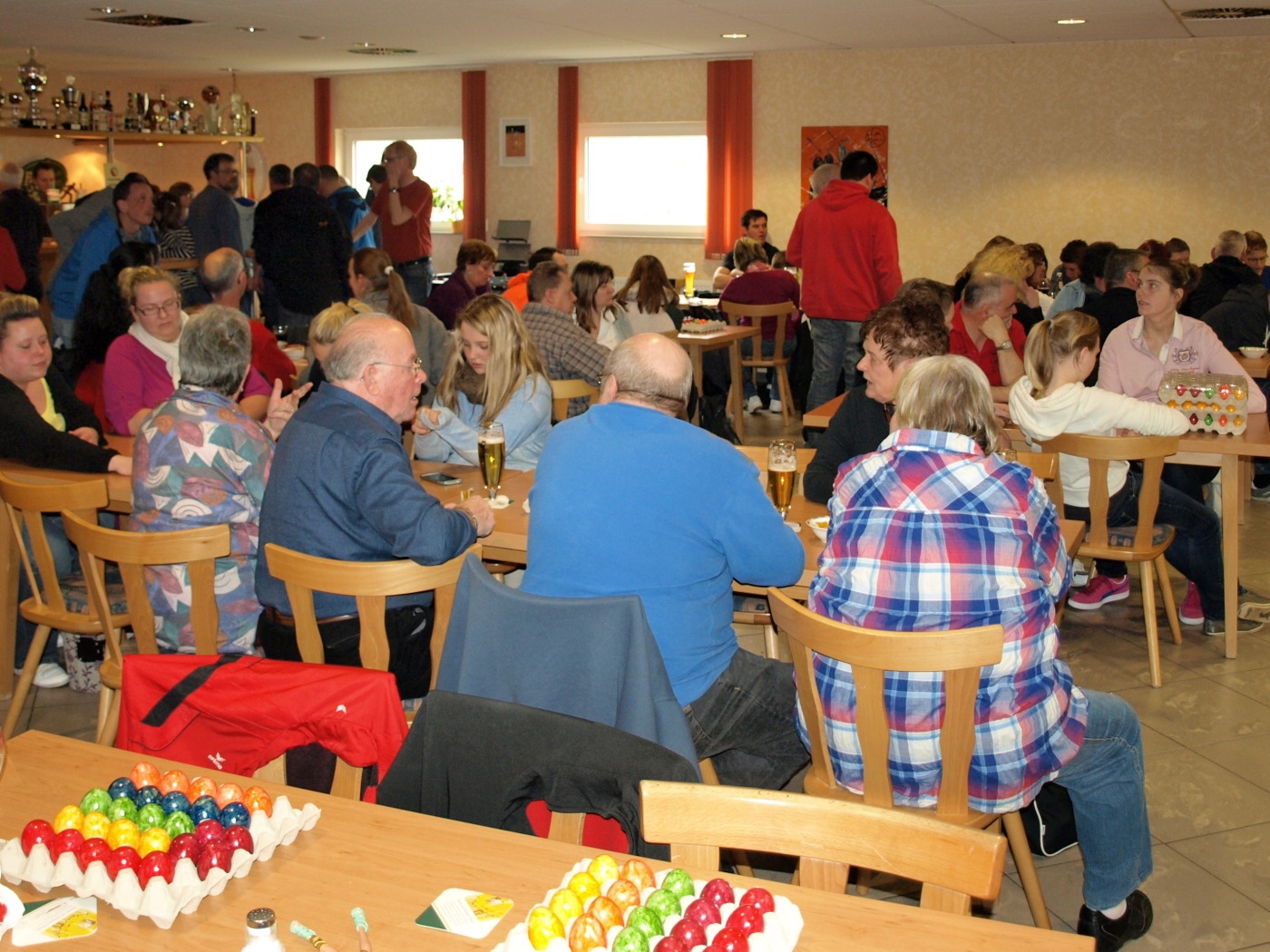 Ostereierkegeln 2013